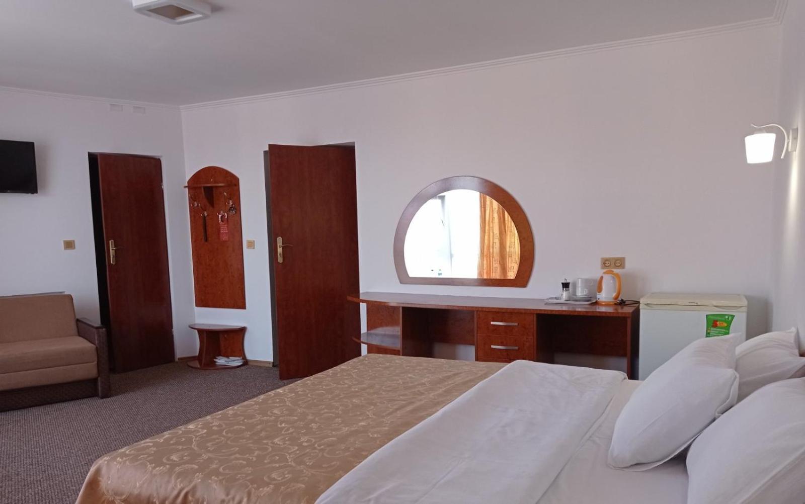 Volyn Hotel Ludmir โวโลดิเมียร์-โวลินสกาเย ภายนอก รูปภาพ