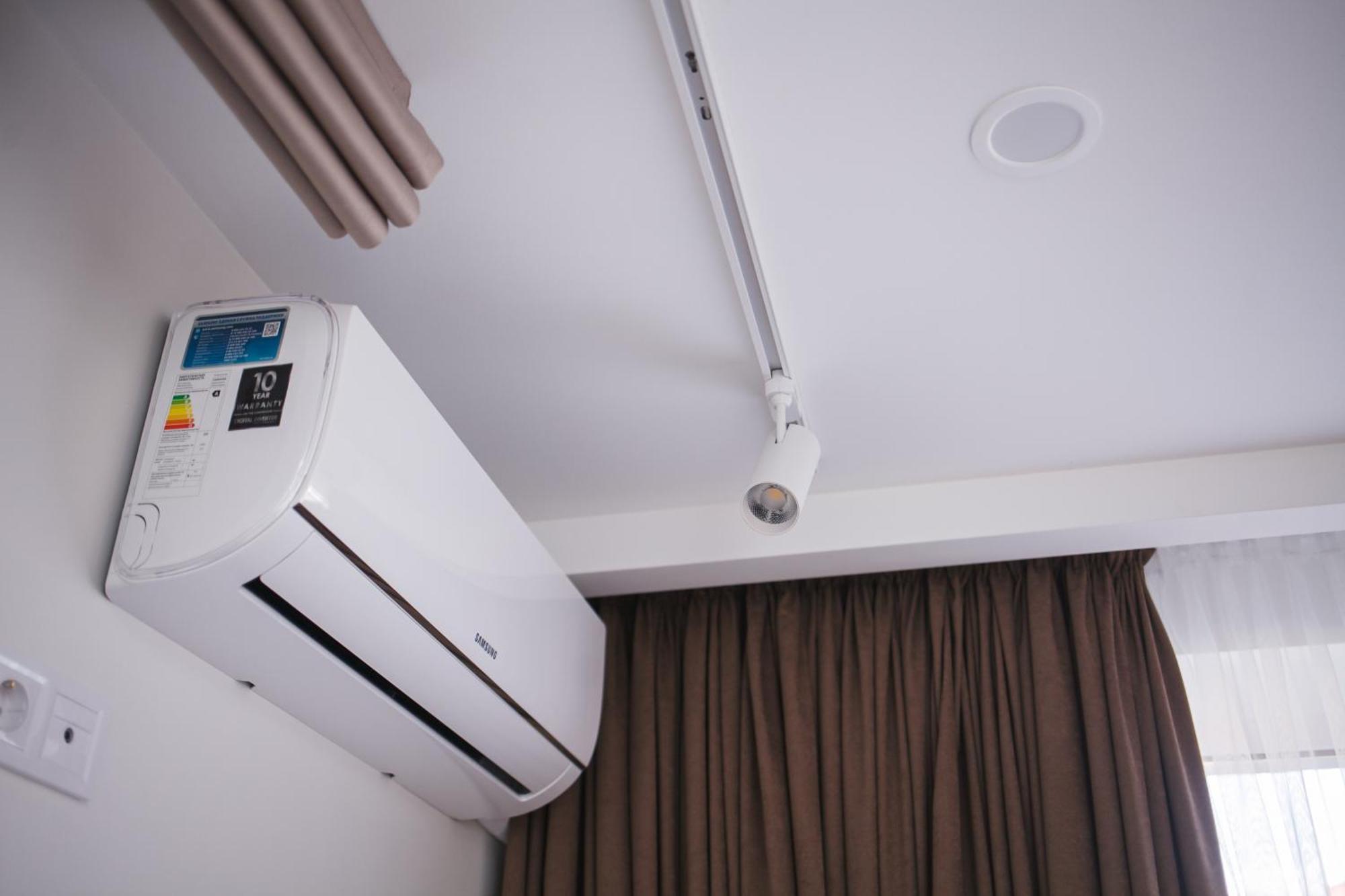 Volyn Hotel Ludmir โวโลดิเมียร์-โวลินสกาเย ภายนอก รูปภาพ